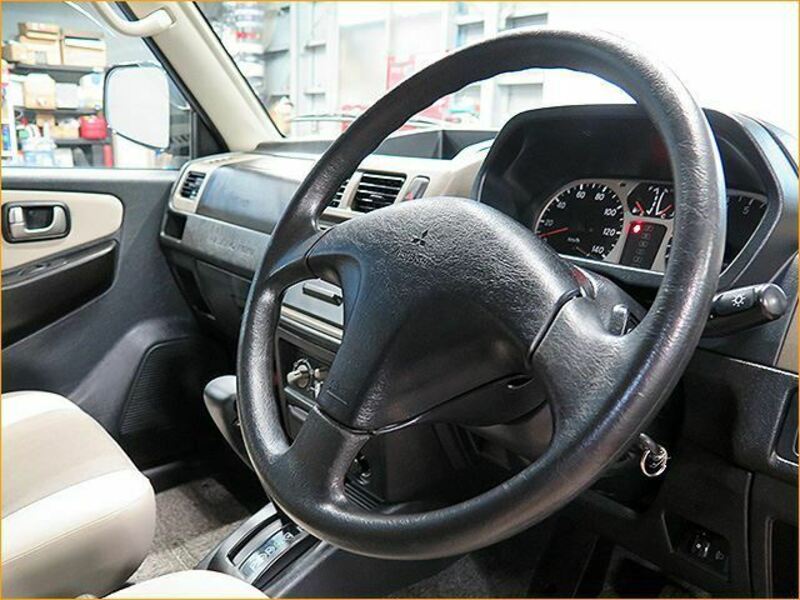 PAJERO MINI