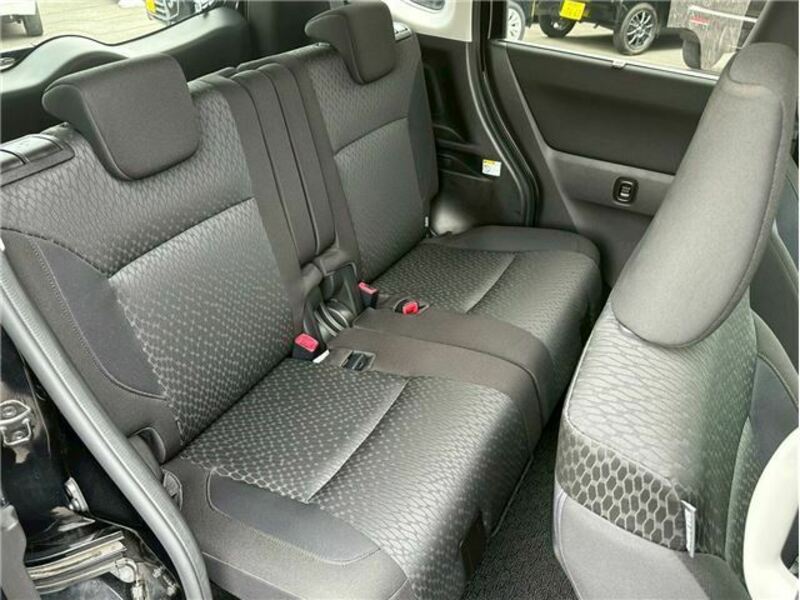 DELICA D2