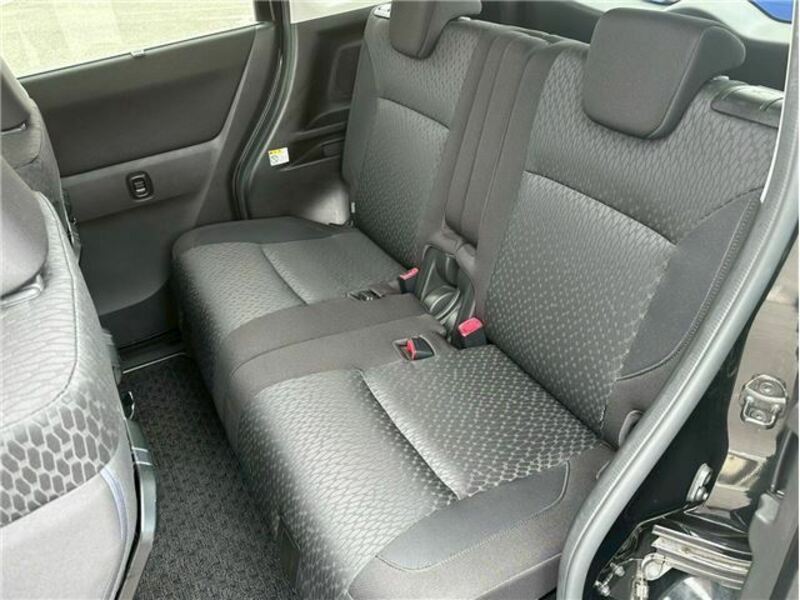 DELICA D2