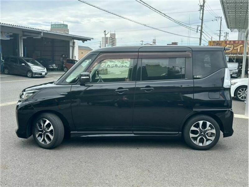 DELICA D2