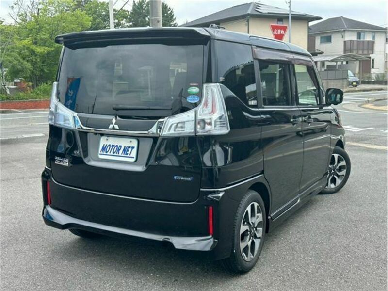 DELICA D2