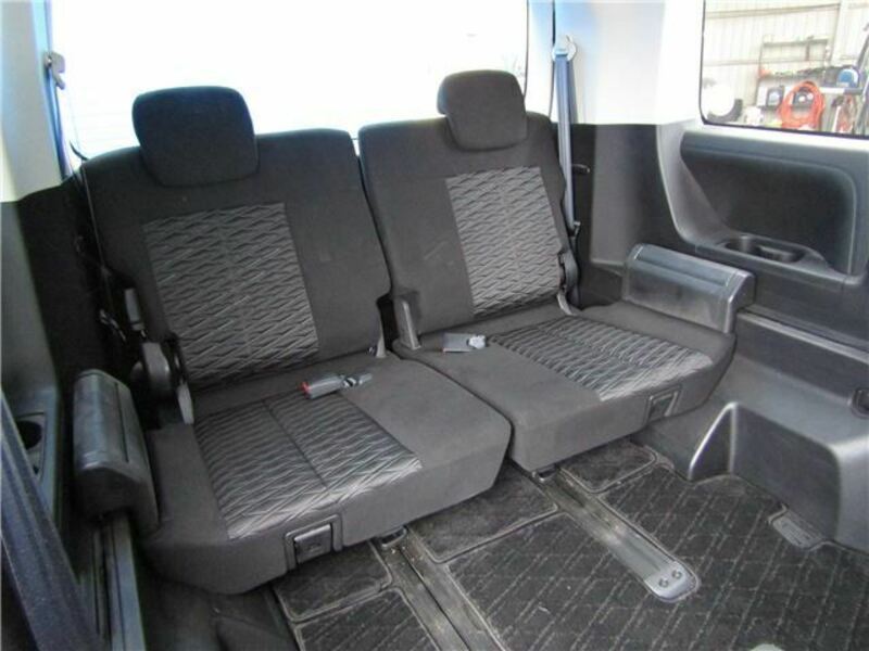 DELICA D5