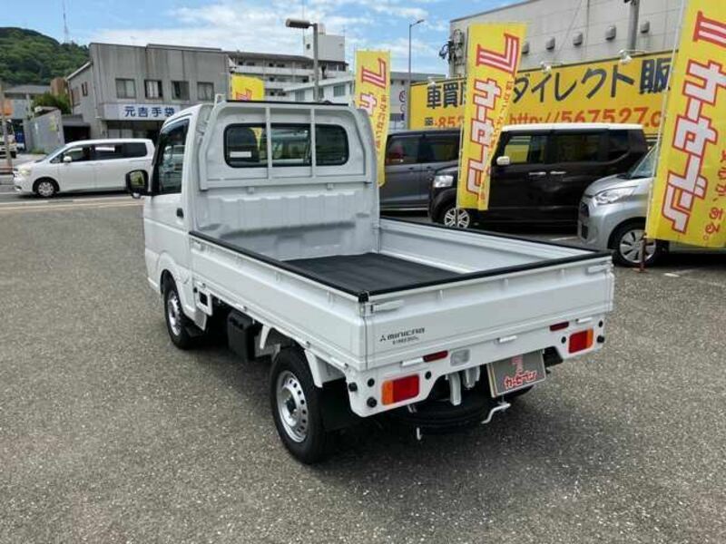 MINICAB TRUCK