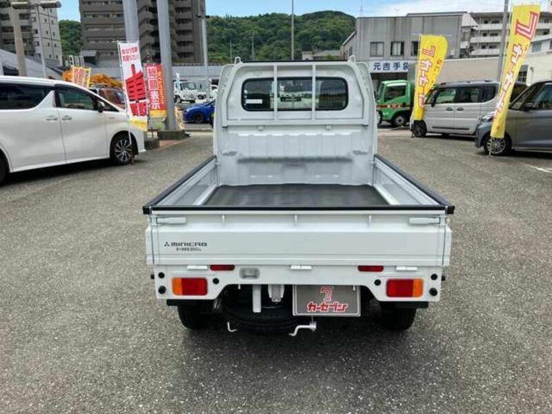 MINICAB TRUCK