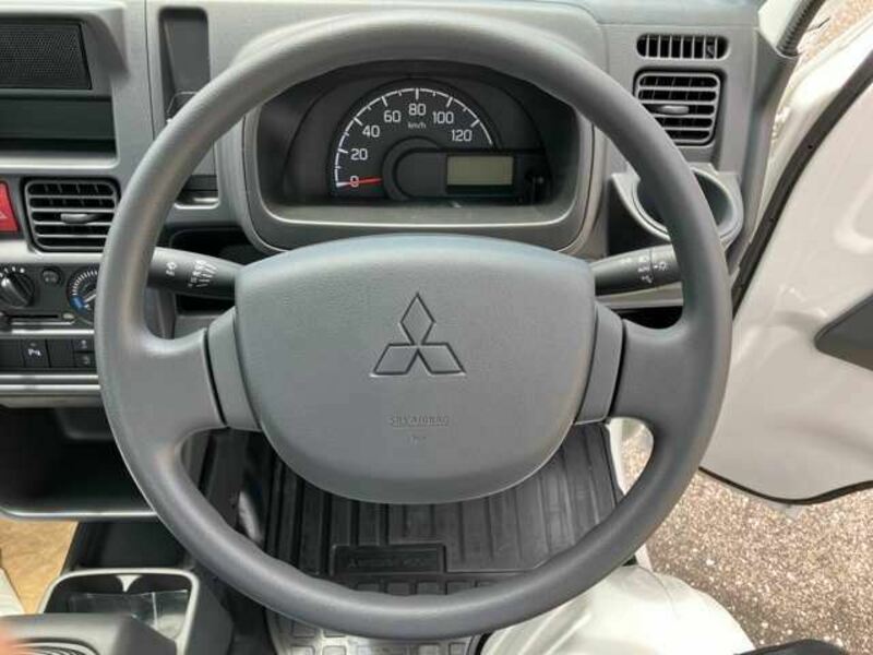 MINICAB TRUCK