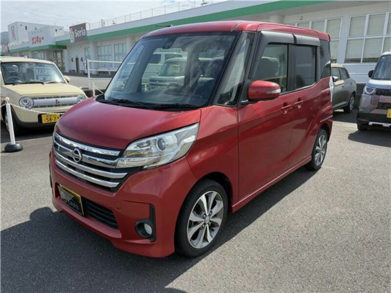 NISSAN DAYZ ROOX