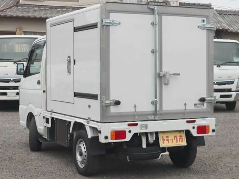 CARRY TRUCK