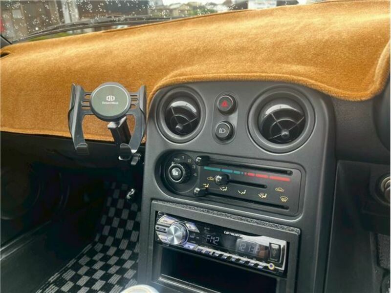 EUNOS ROADSTER