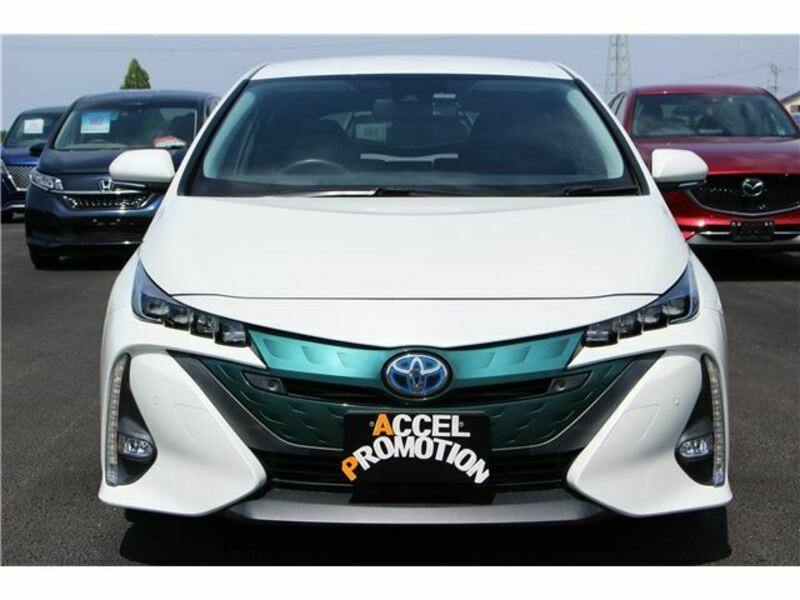 PRIUS PHV