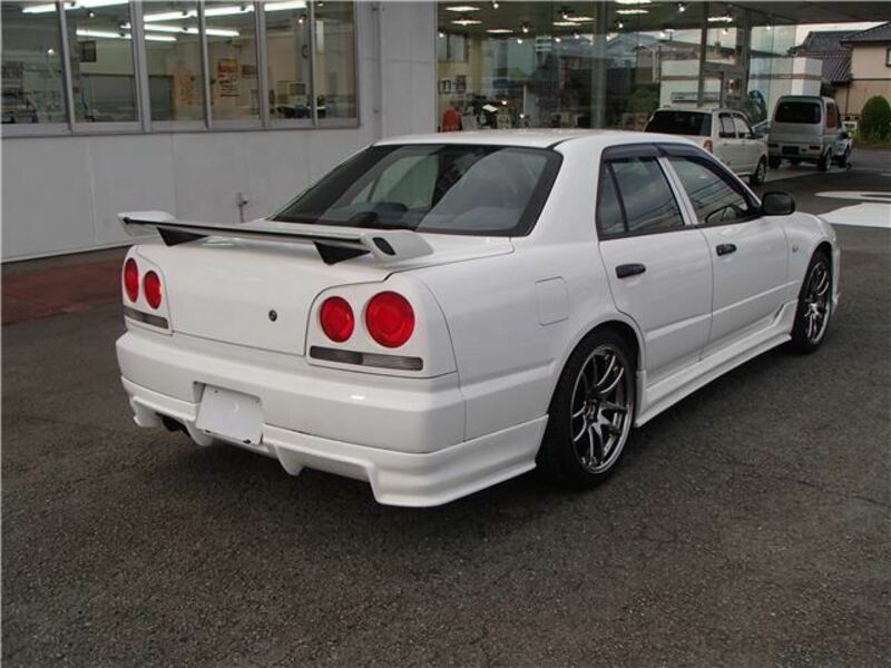 SKYLINE