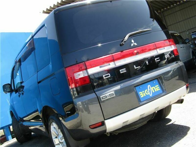 DELICA D5