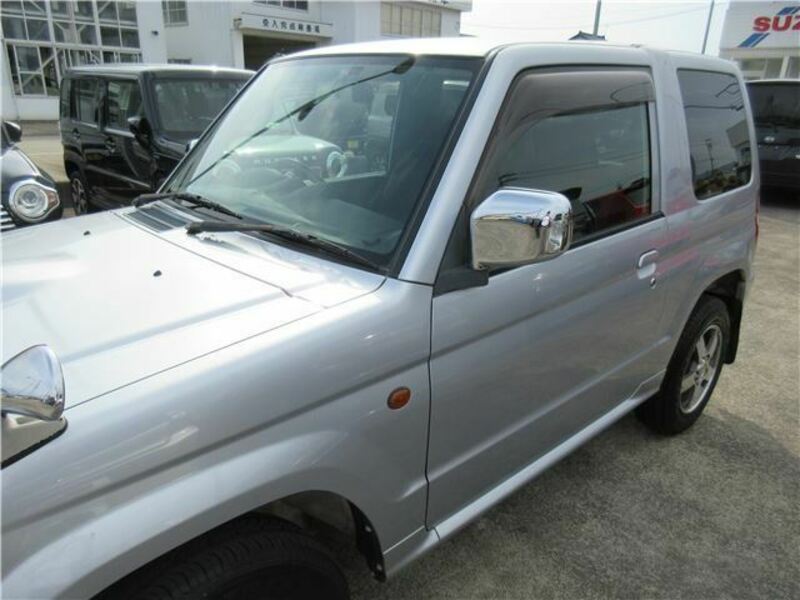 PAJERO MINI