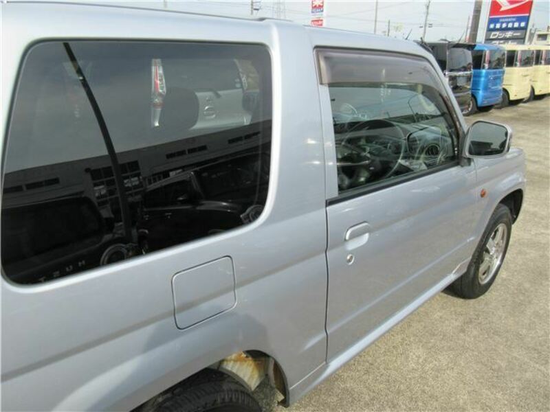 PAJERO MINI