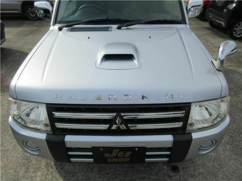 PAJERO MINI