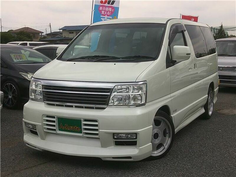 NISSAN ELGRAND