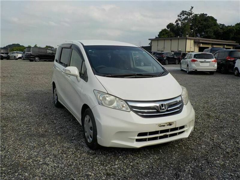 HONDA FREED