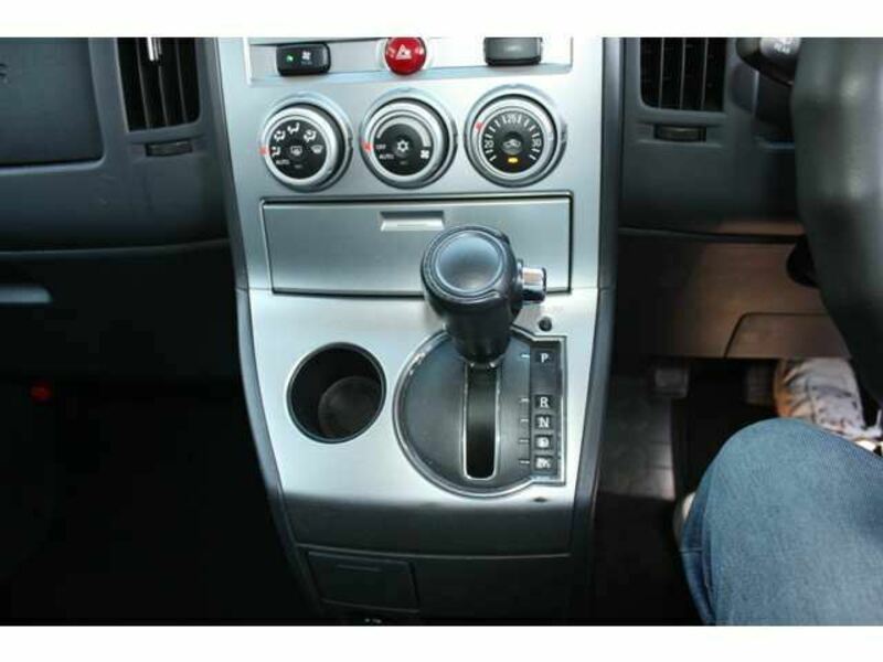 DELICA D5