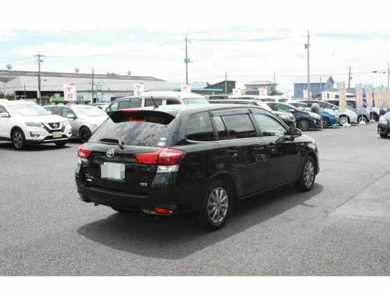 COROLLA FIELDER