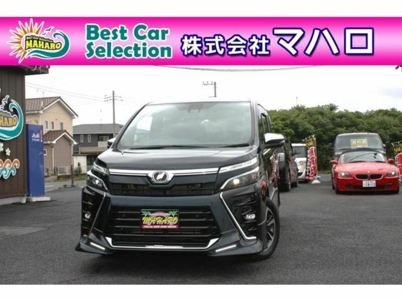 TOYOTA VOXY