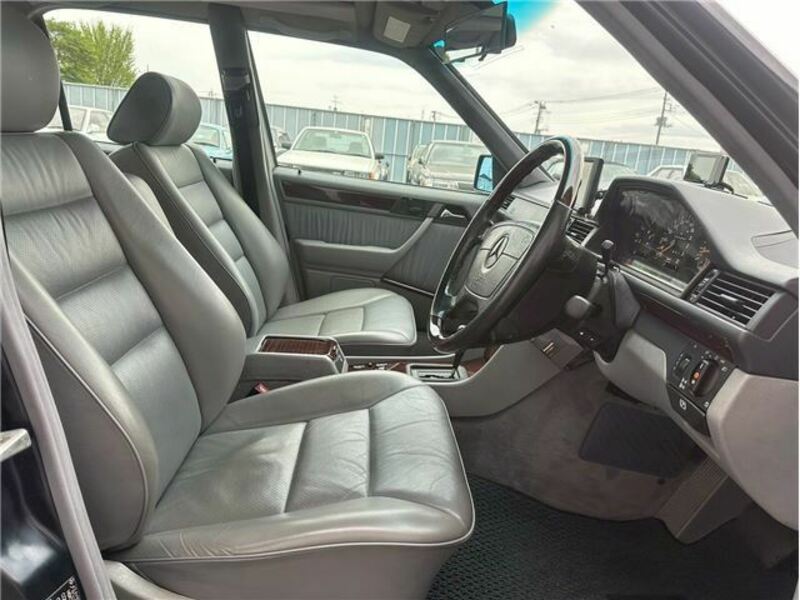 E-CLASS