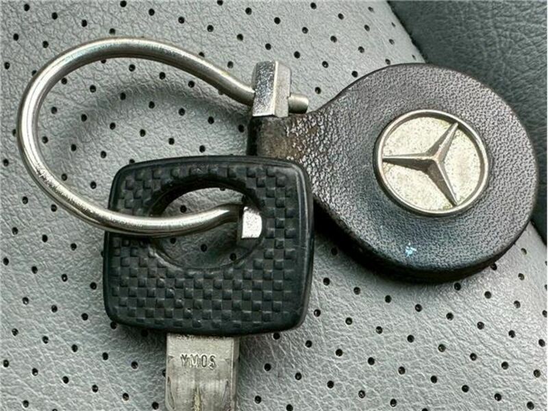 E-CLASS
