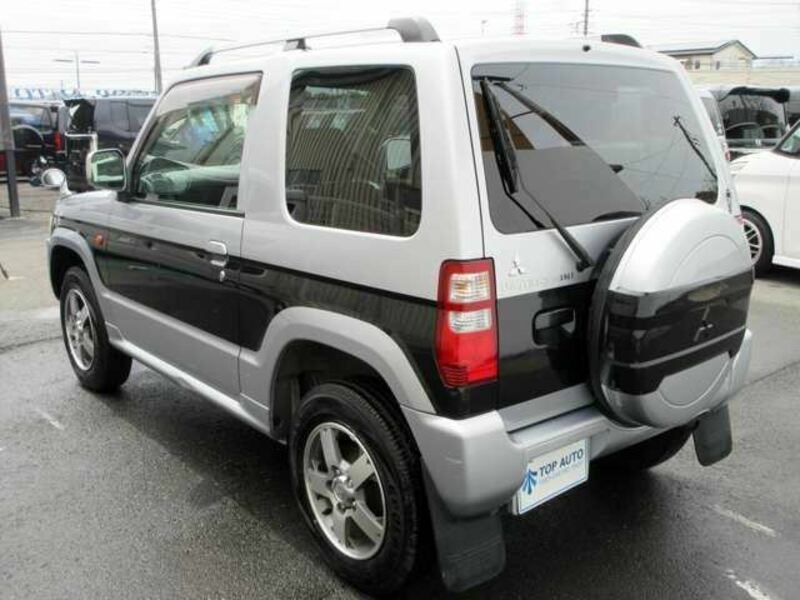 PAJERO MINI