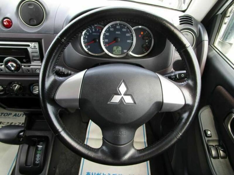 PAJERO MINI