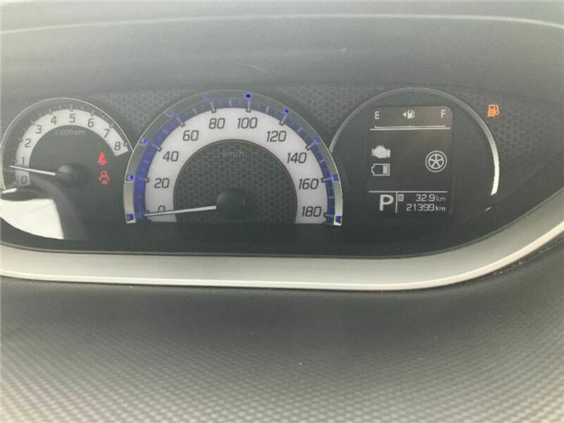 DELICA D2