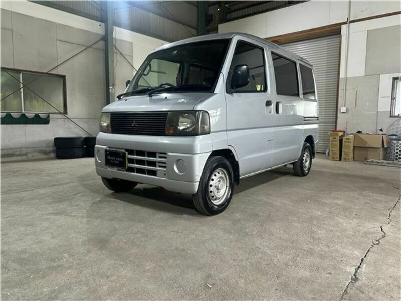 MITSUBISHI MINICAB VAN