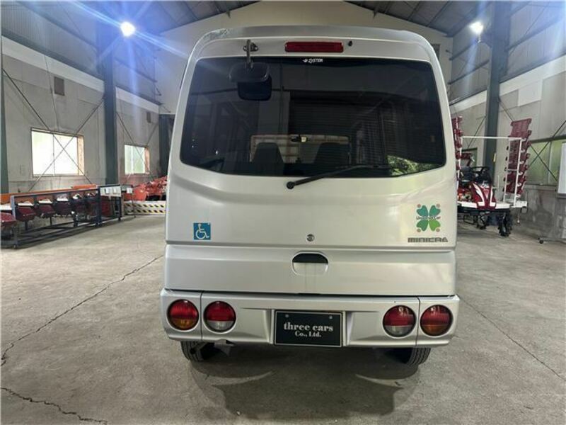 MINICAB VAN