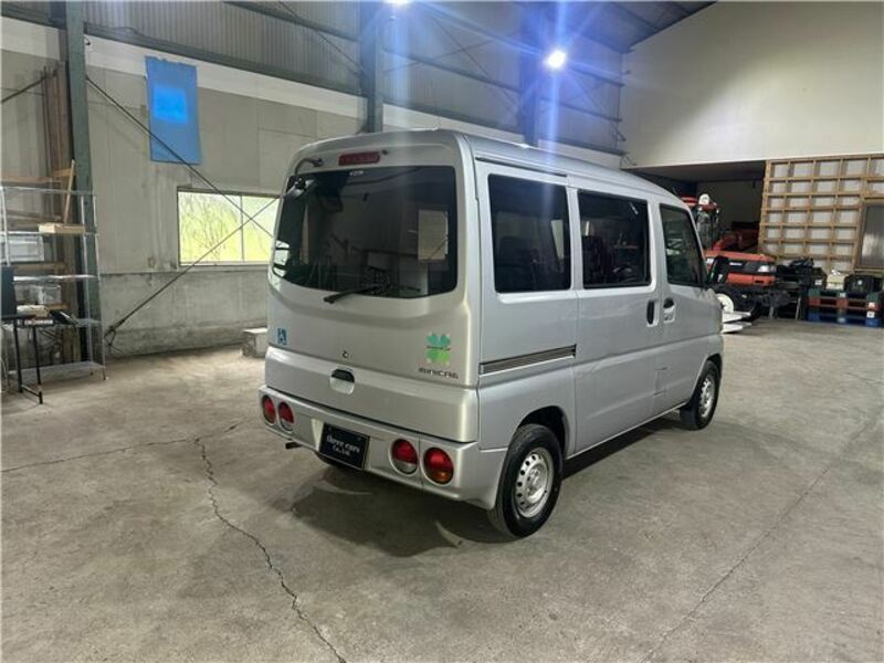MINICAB VAN