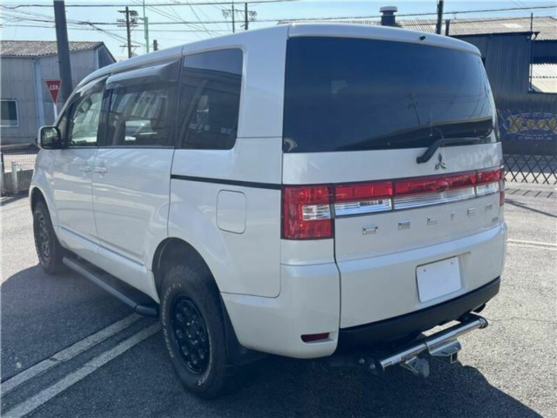 DELICA D5