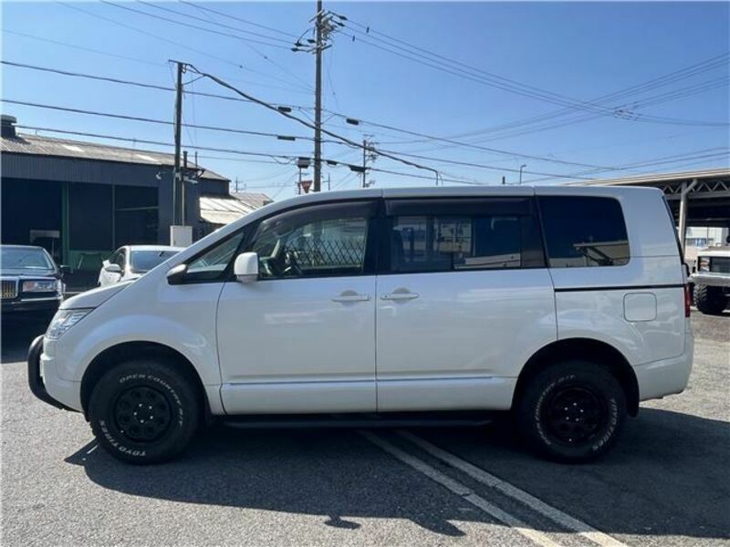 DELICA D5
