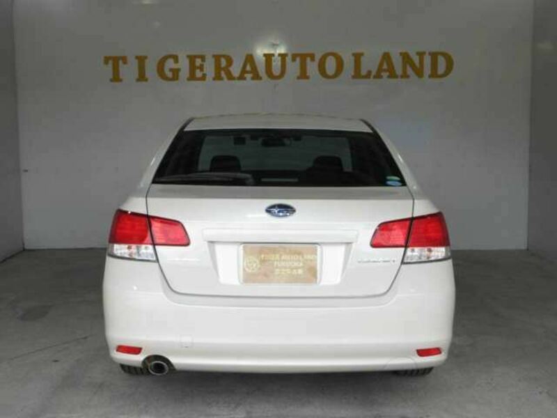 LEGACY B4