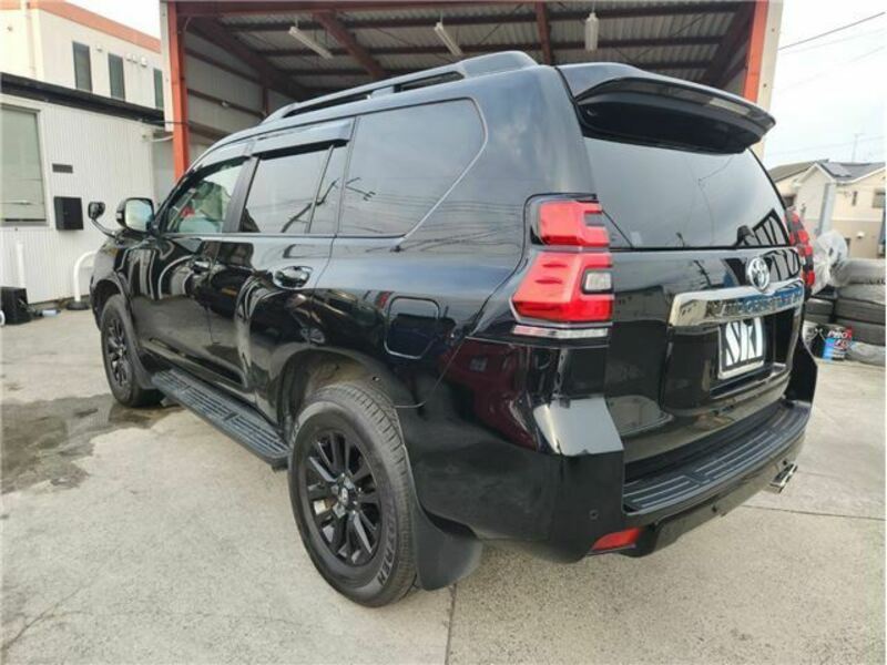 LAND CRUISER PRADO