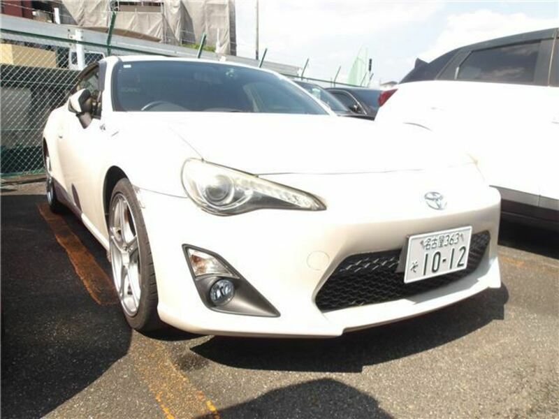 TOYOTA 86