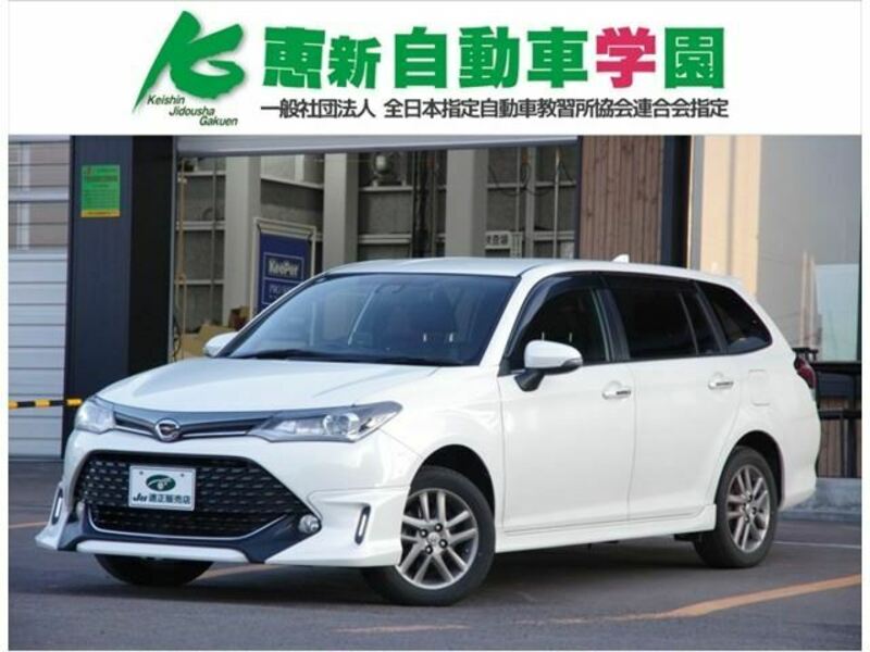 TOYOTA COROLLA FIELDER