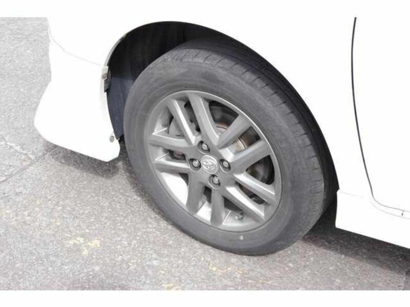COROLLA FIELDER