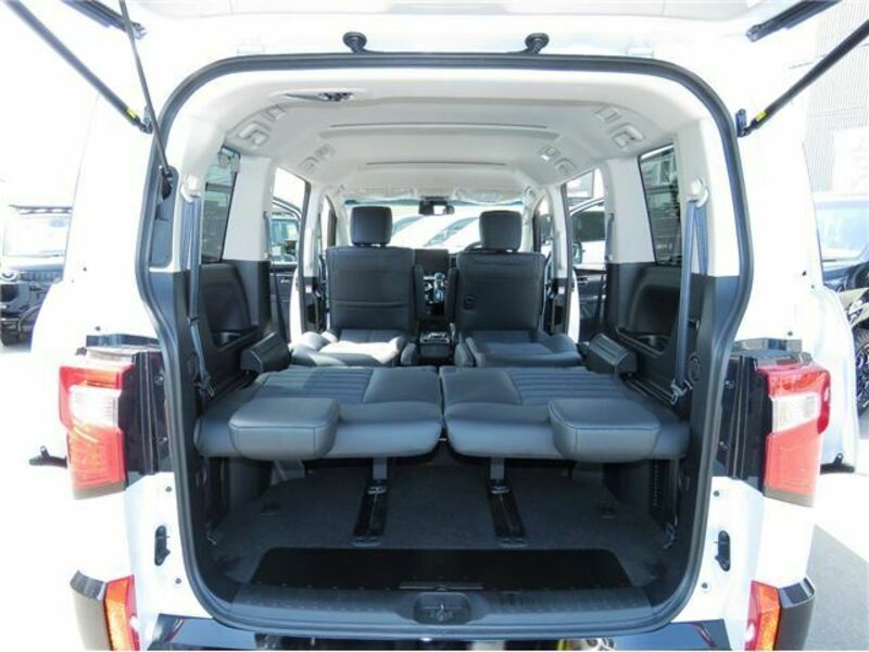 DELICA D5