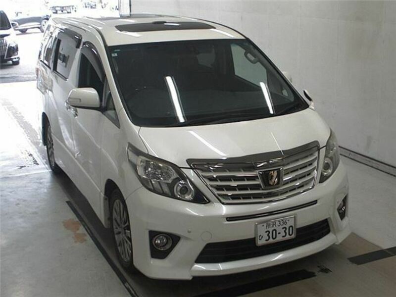 TOYOTA ALPHARD