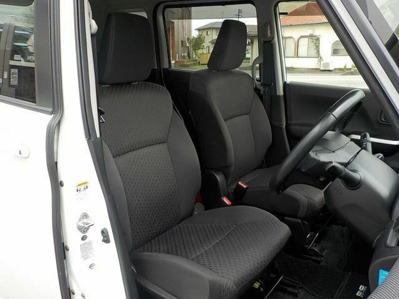 DELICA D2