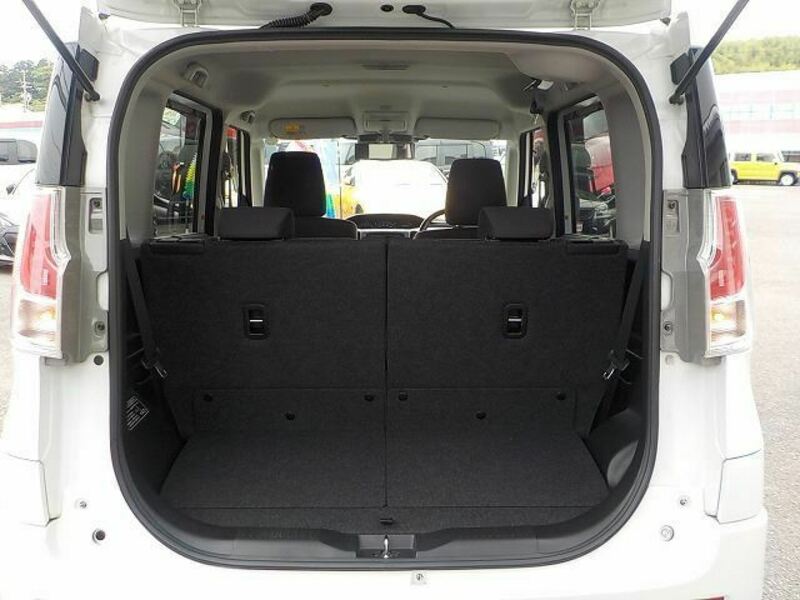 DELICA D2