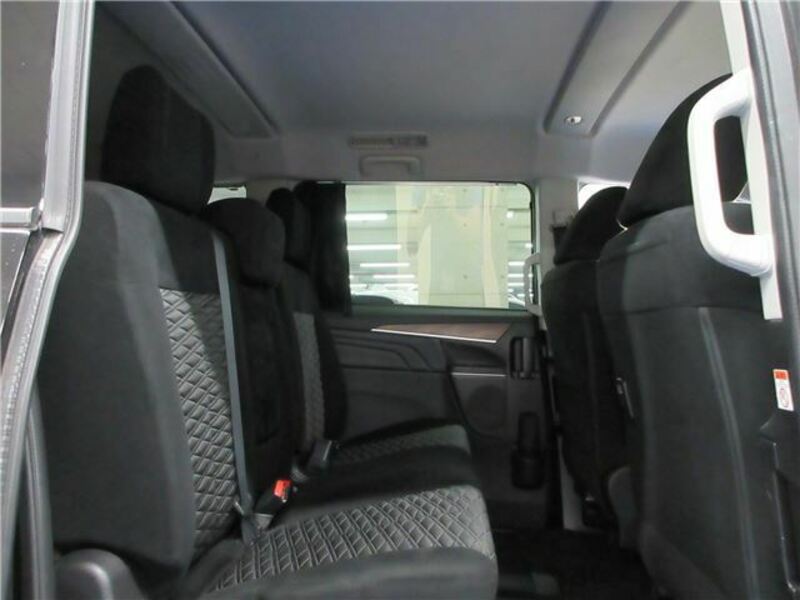 DELICA D5