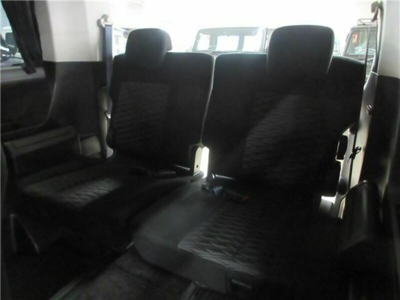 DELICA D5