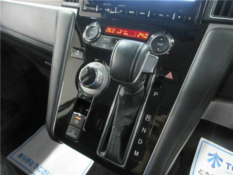 DELICA D5