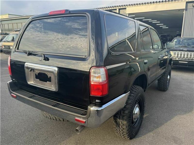 HILUX SURF