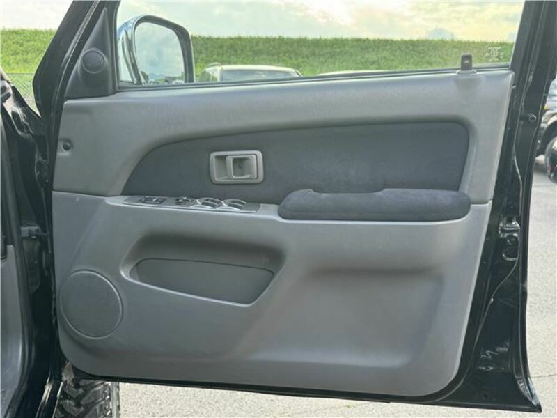 HILUX SURF