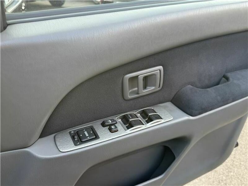 HILUX SURF