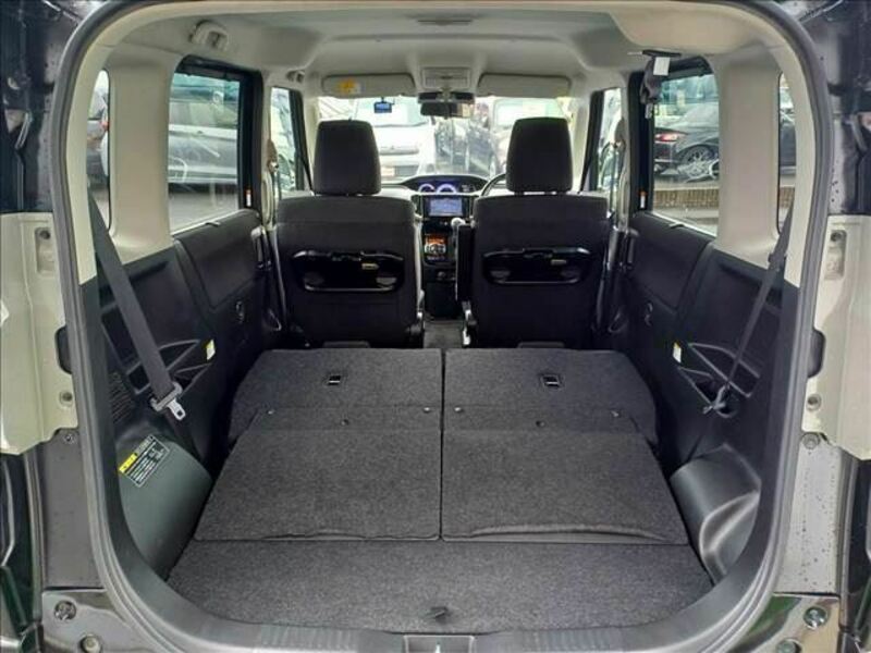 DELICA D2
