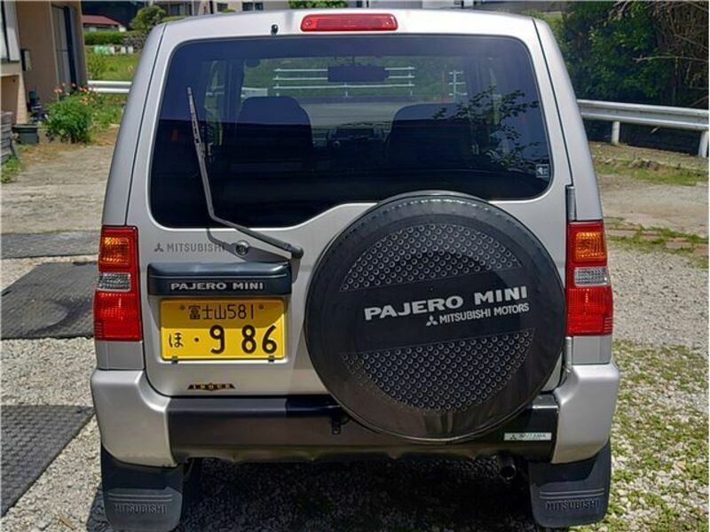 PAJERO MINI
